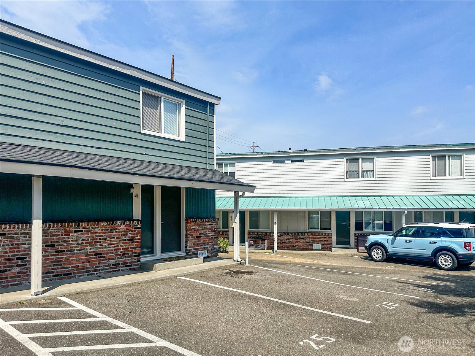 8755 Shore Place NW Silverdale WA 98383