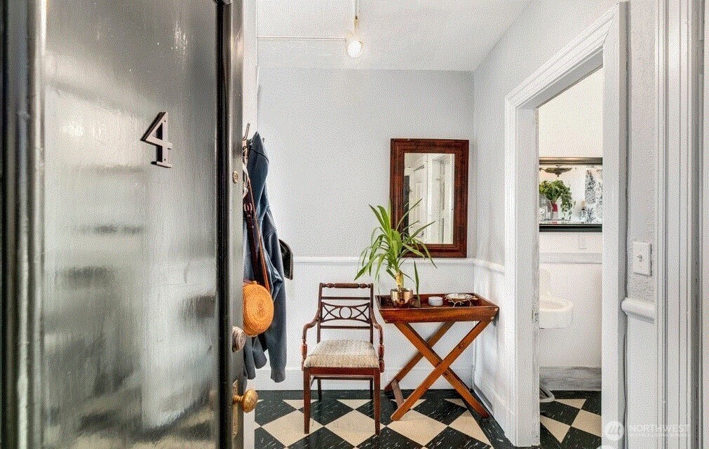 1745 12th Avenue S Seattle WA 98144