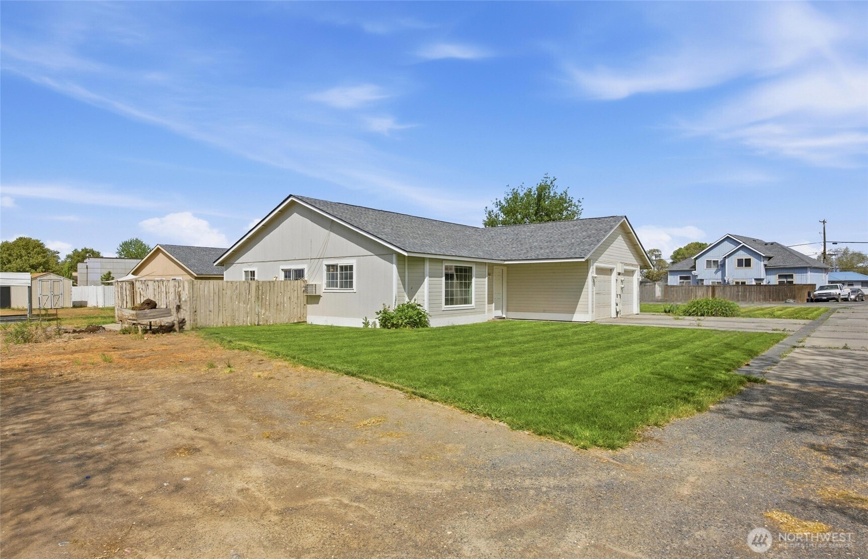 931 Hill Avenue Moses Lake WA 98837