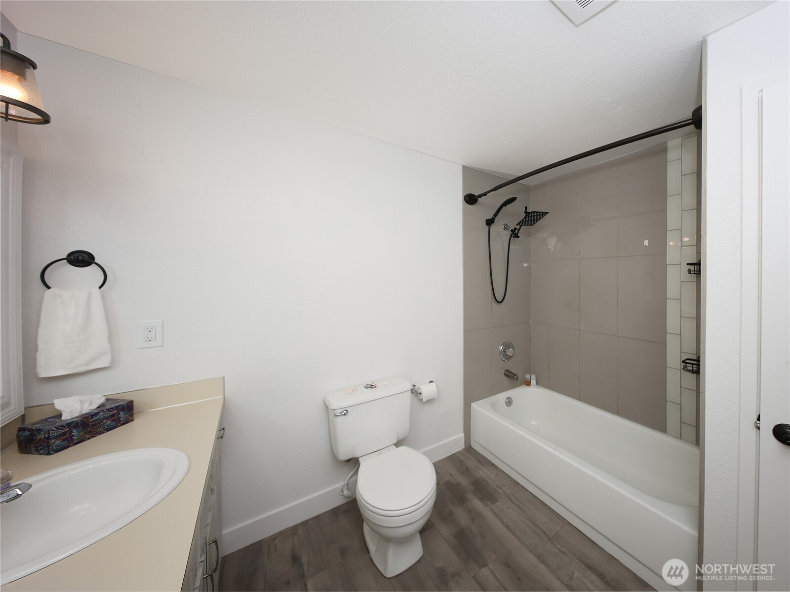 2406 Callow Road Lake Stevens WA 98258