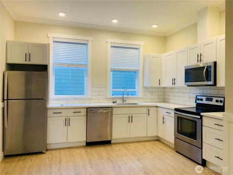 1609 E Columbia Street Seattle WA 98122