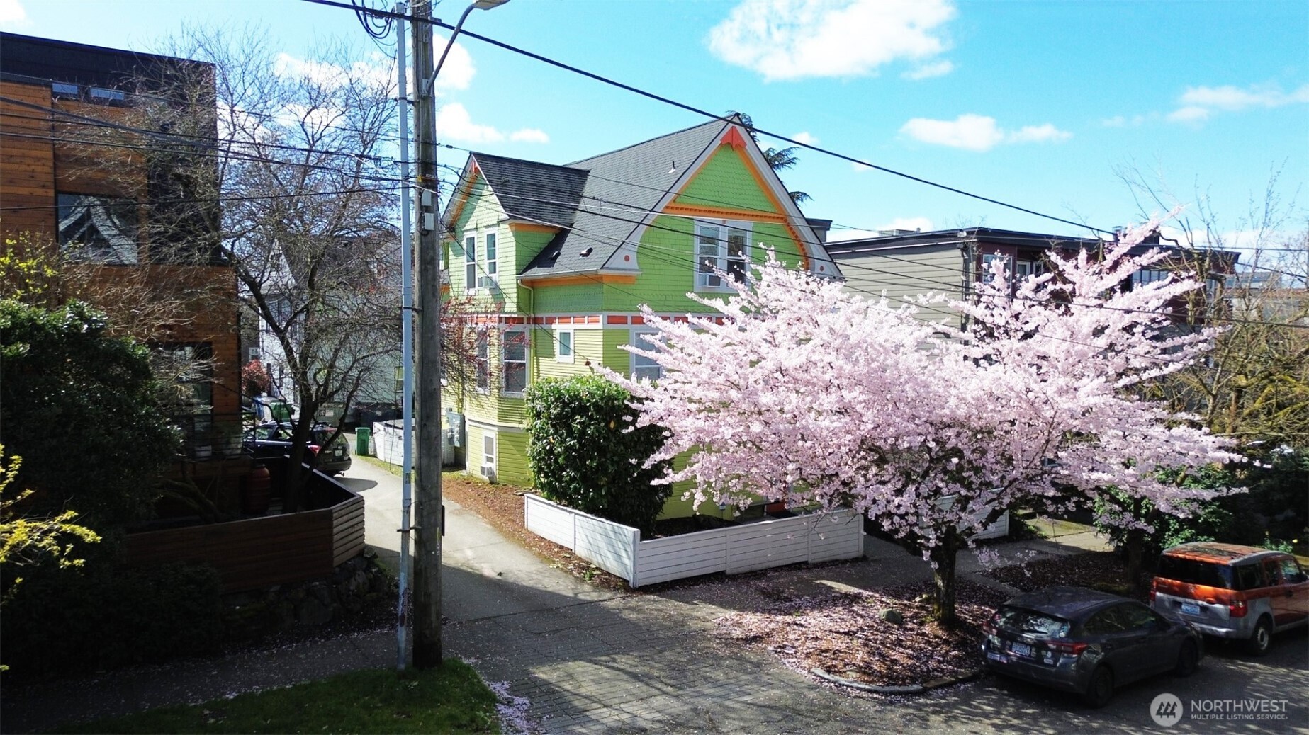 1609 E Columbia Street Seattle WA 98122
