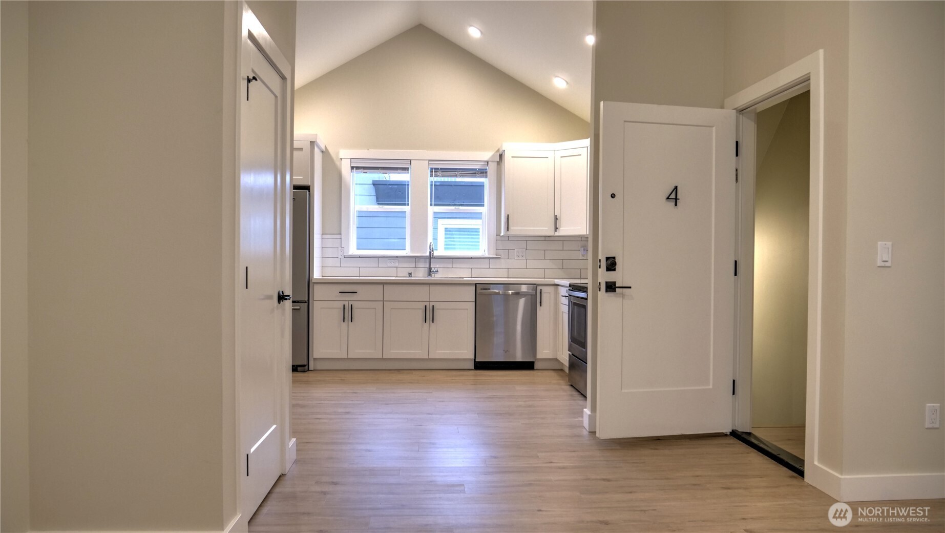 1609 E Columbia Street Seattle WA 98122