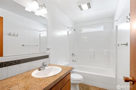 633 W Emerson Street Seattle WA 98119