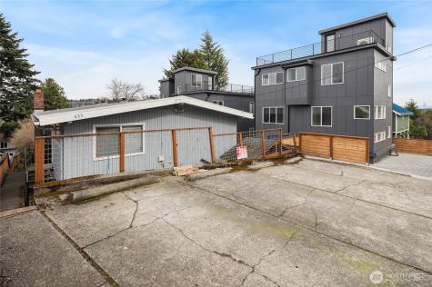 633 W Emerson Street Seattle WA 98119