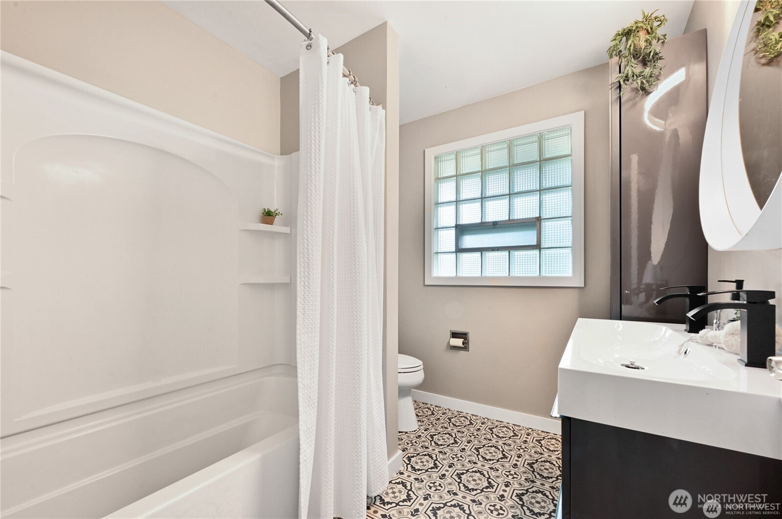 151 Bay Lyn Drive Lynden WA 98264