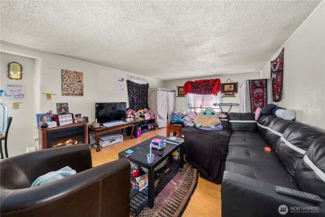 3827 S K Street Tacoma WA 98418