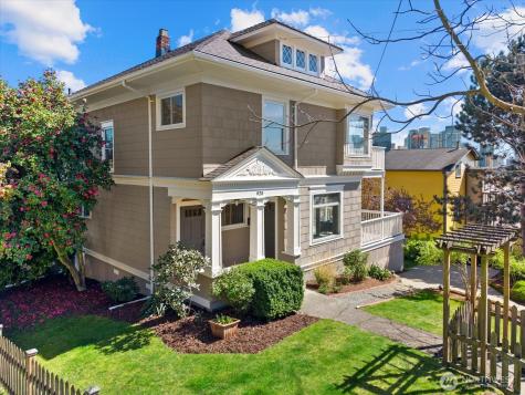 920 4th Avenue N Seattle WA 98109