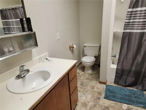 615 5th Street Oroville WA 98844