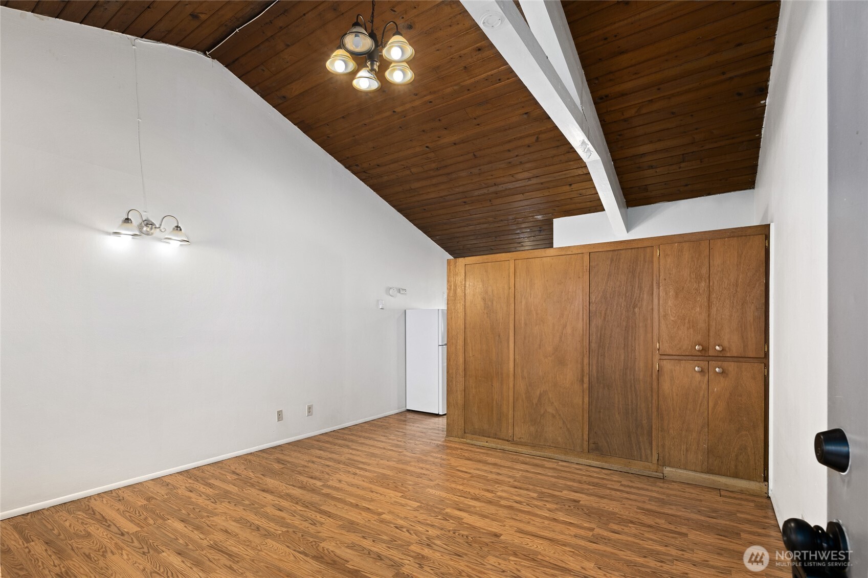 1718 Summit Avenue Seattle WA 98122