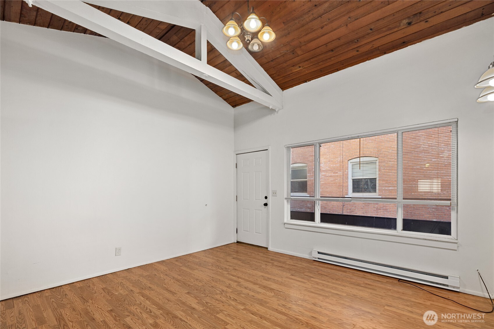 1718 Summit Avenue Seattle WA 98122