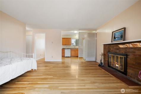 2014 SW 152nd Street Burien WA 98166
