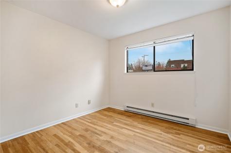 2014 SW 152nd Street Burien WA 98166