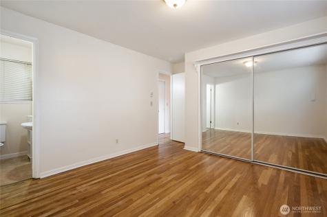 2014 SW 152nd Street Burien WA 98166