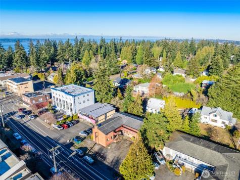 2014 SW 152nd Street Burien WA 98166