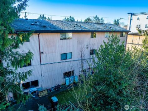 2014 SW 152nd Street Burien WA 98166