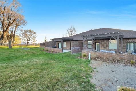 1233 NE Nanto Road Moses Lake WA 98837