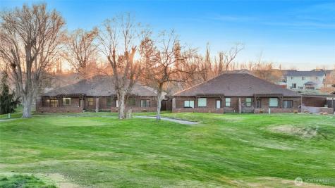 1233 NE Nanto Road Moses Lake WA 98837