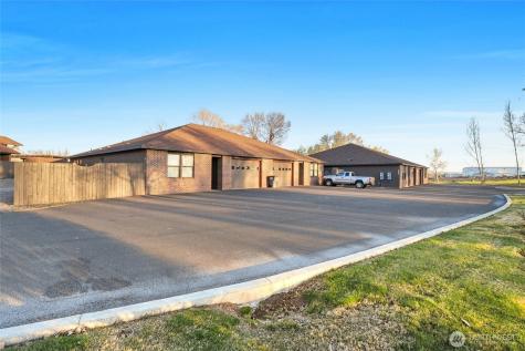 1233 NE Nanto Road Moses Lake WA 98837
