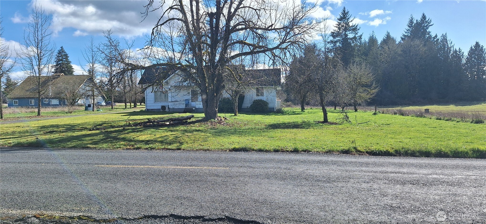 664 Rhoades Road Winlock WA 98596
