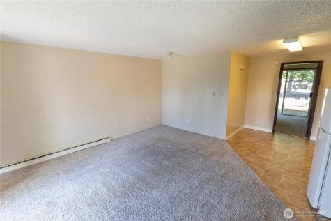 11212 Bridgeport Way SW Tacoma WA 98499
