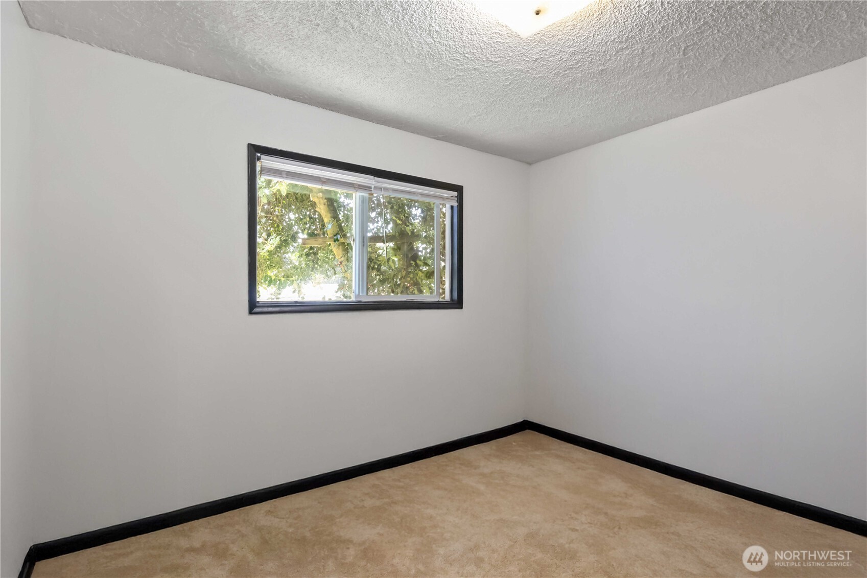 1337 10th Avenue Longview WA 98632
