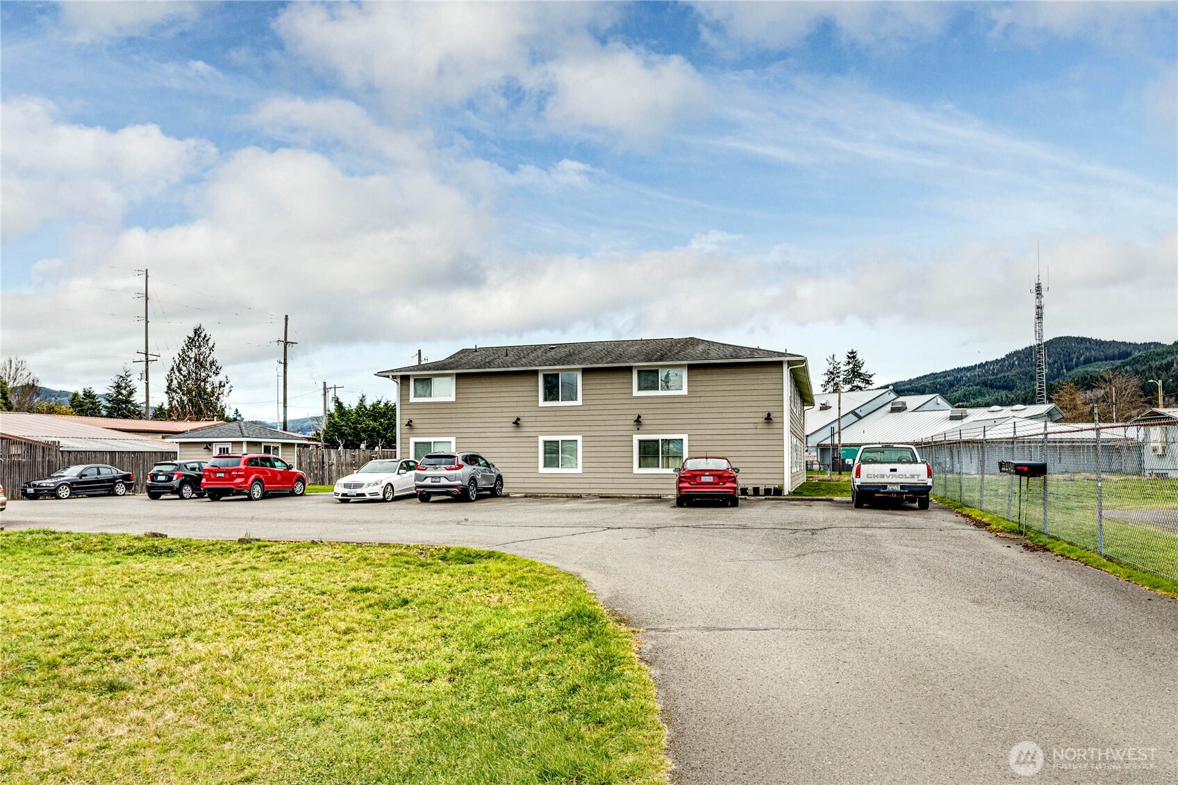 97 S Elderberry Avenue Forks WA 98331
