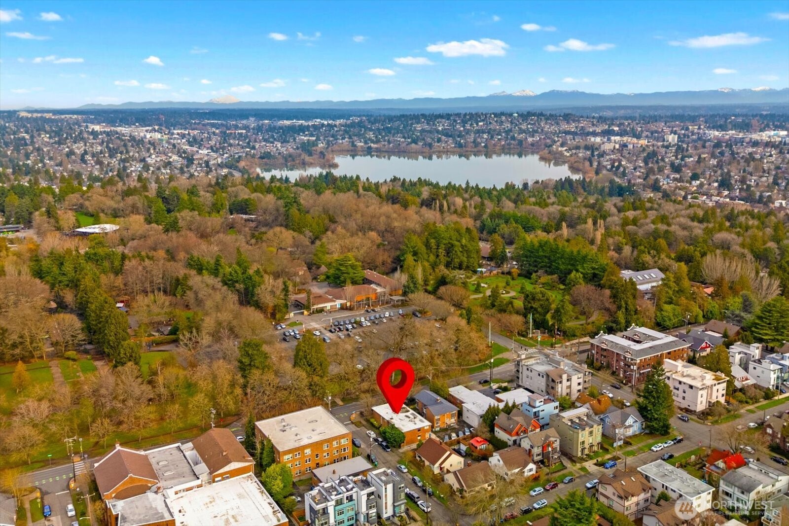 4912 Evanston Avenue N Seattle WA 98103