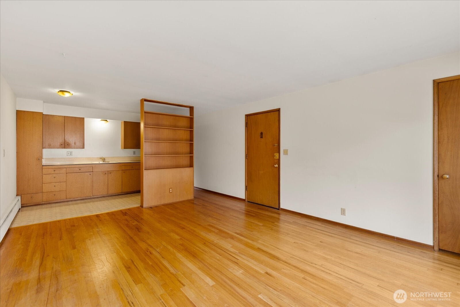 4912 Evanston Avenue N Seattle WA 98103