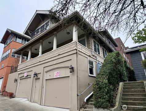 812 E Gwinn Place Seattle WA 98102