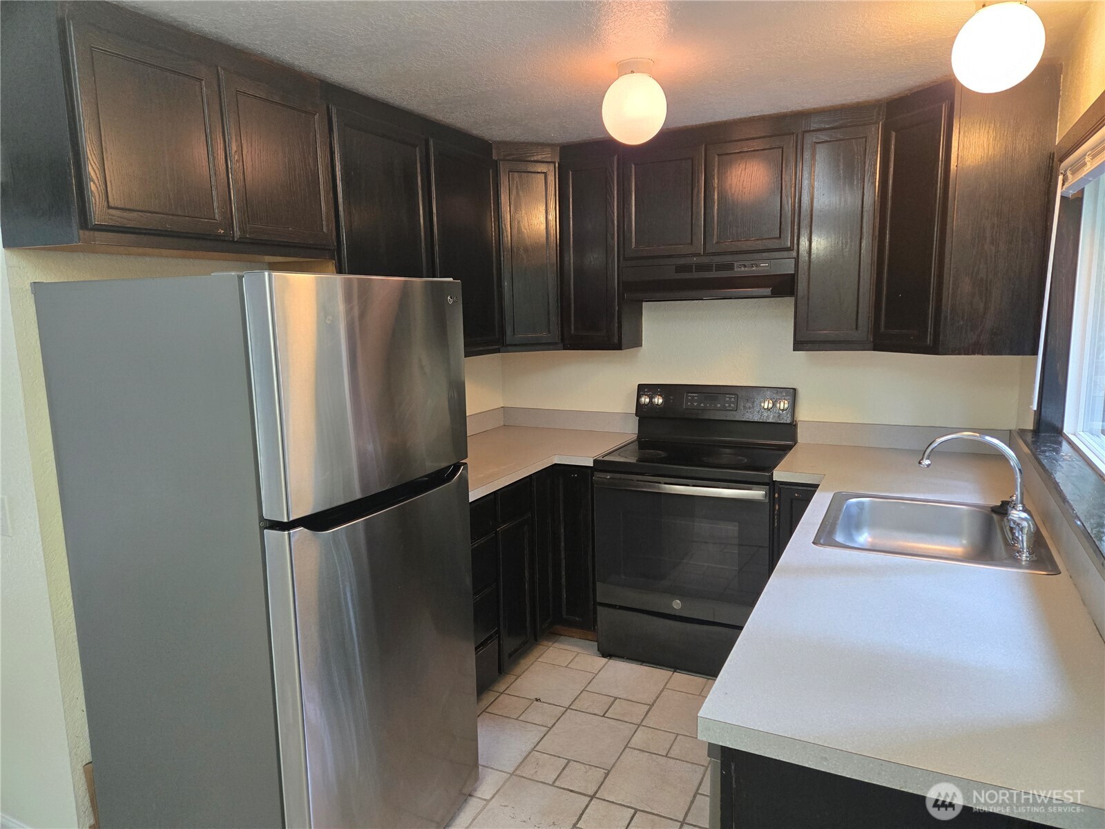 15320 40th Avenue W Lynnwood WA 98087