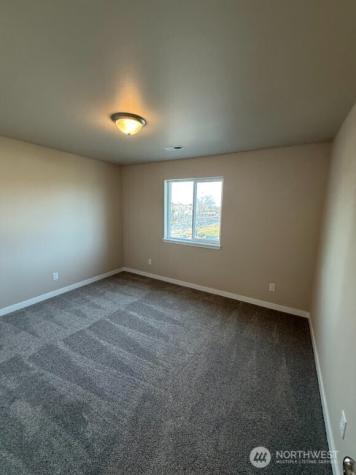 930 W Ted Yao Way Moses Lake WA 98837