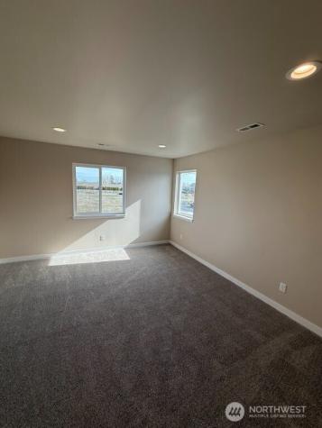 930 W Ted Yao Way Moses Lake WA 98837