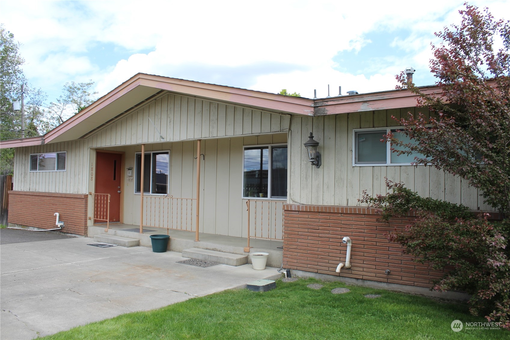 1808 Evergreen Street Walla Walla WA 99362