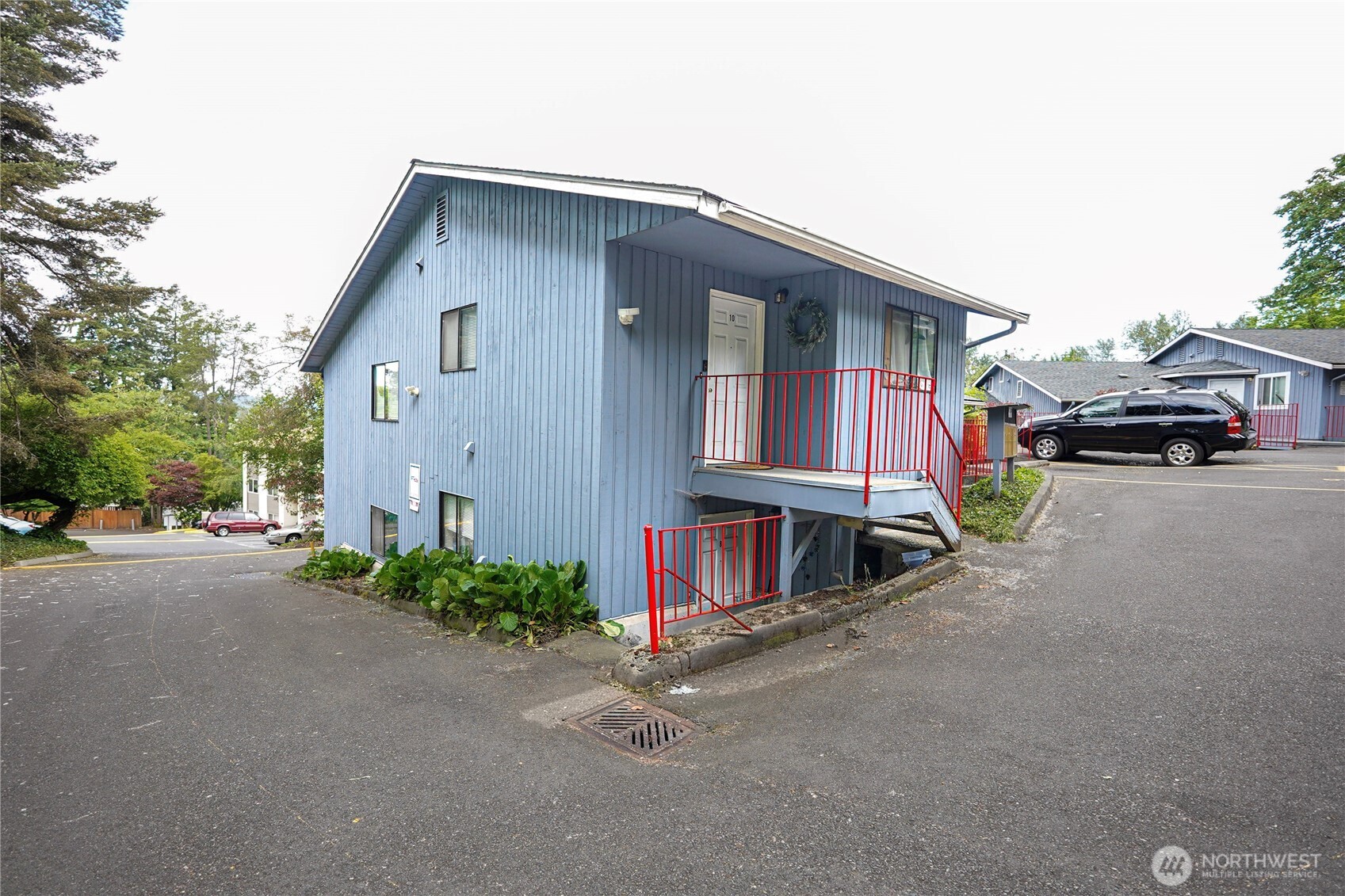 108 Kensington Avenue SW Kent WA 98030