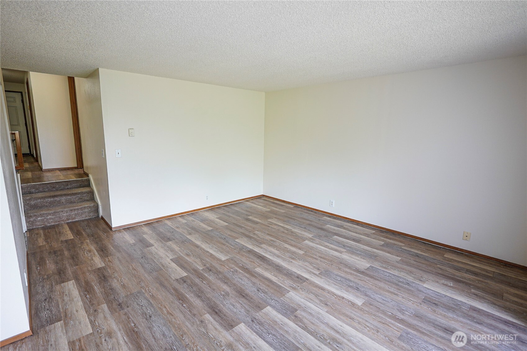 108 Kensington Avenue SW Kent WA 98030