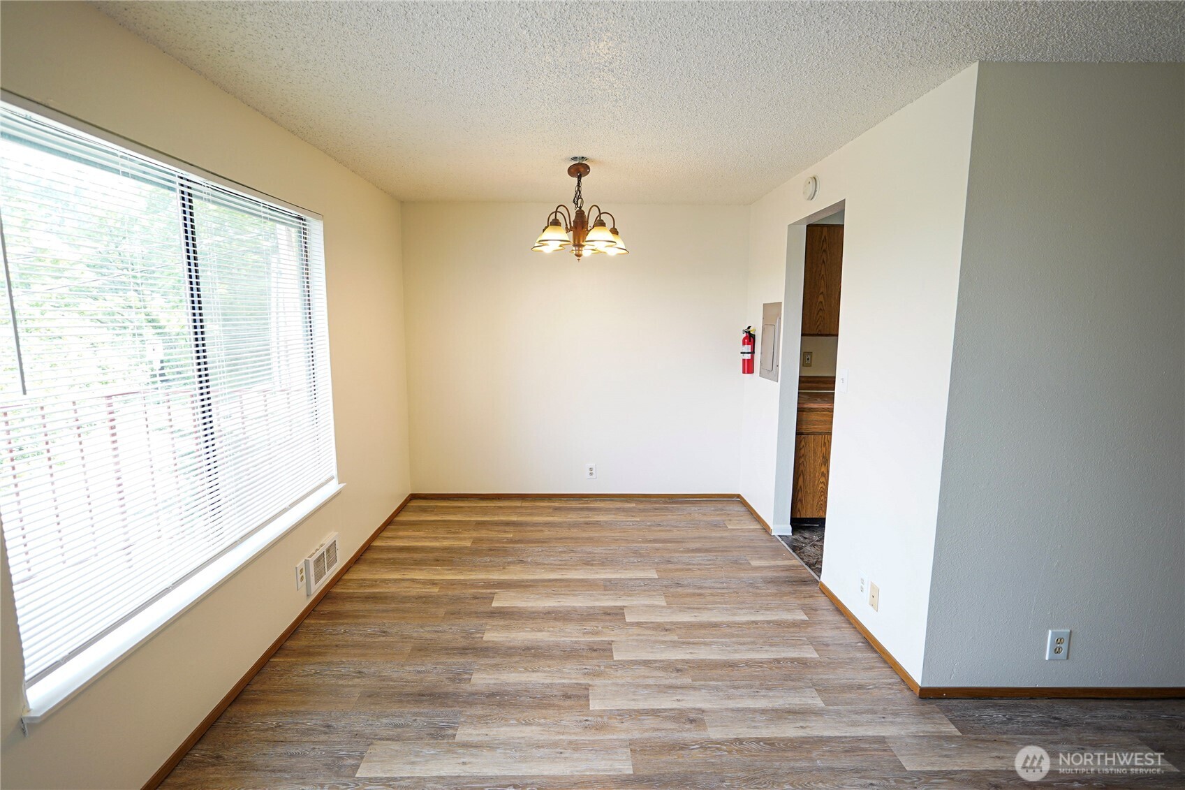 108 Kensington Avenue SW Kent WA 98030