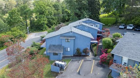 108 Kensington Avenue SW Kent WA 98030