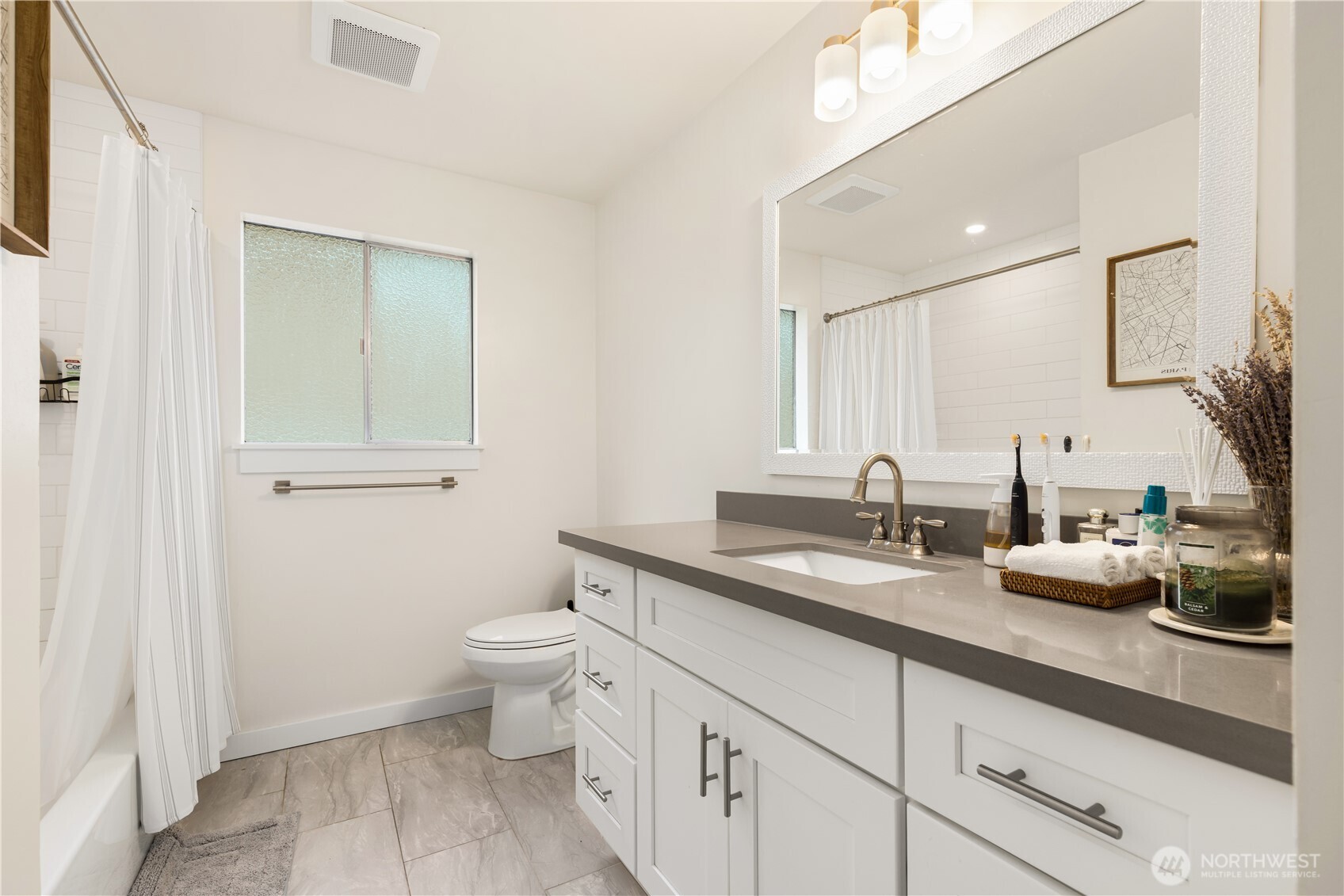 6301 22nd Avenue NW Seattle WA 98107