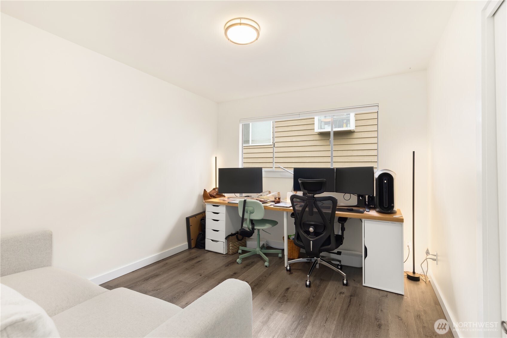 6301 22nd Avenue NW Seattle WA 98107