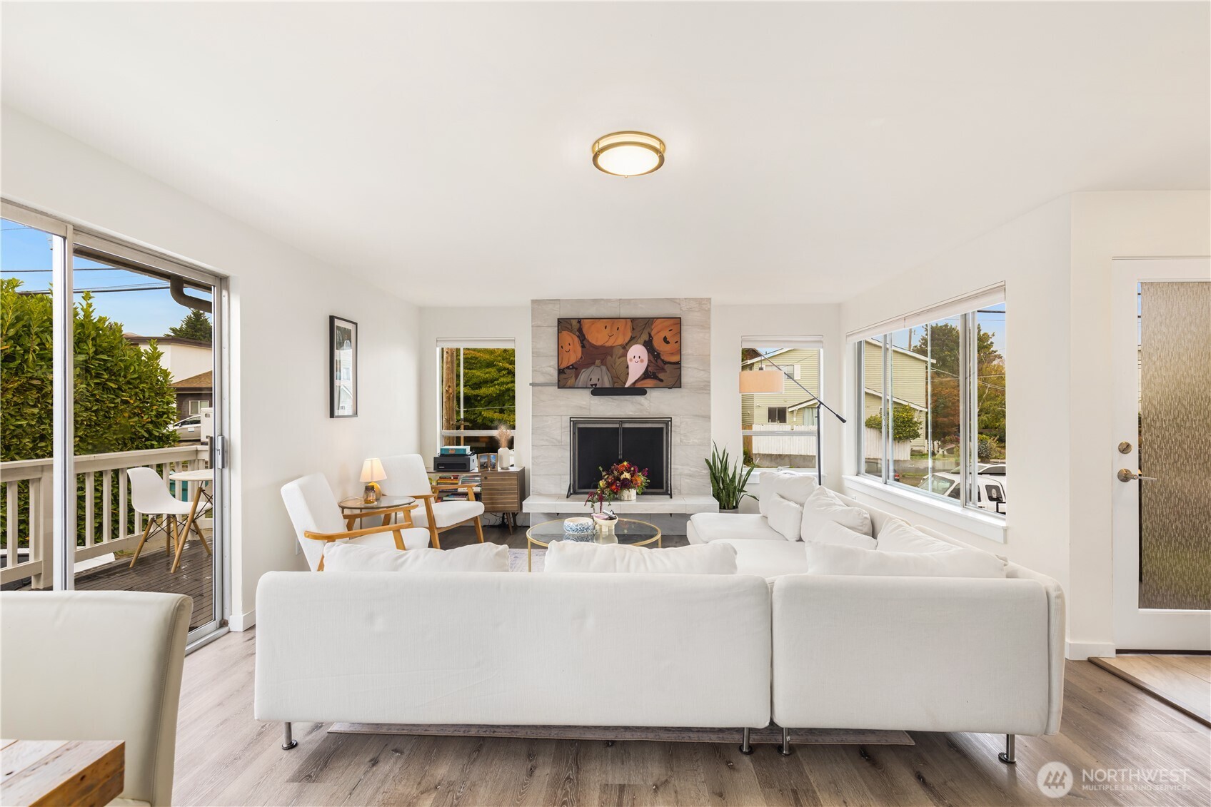 6301 22nd Avenue NW Seattle WA 98107
