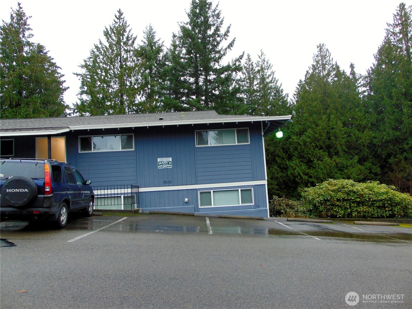 303 Poppy Road Bothell WA 98012