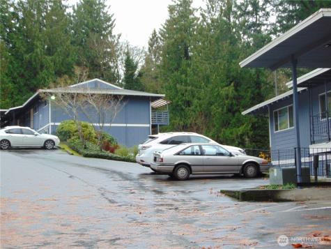 303 Poppy Road Bothell WA 98012