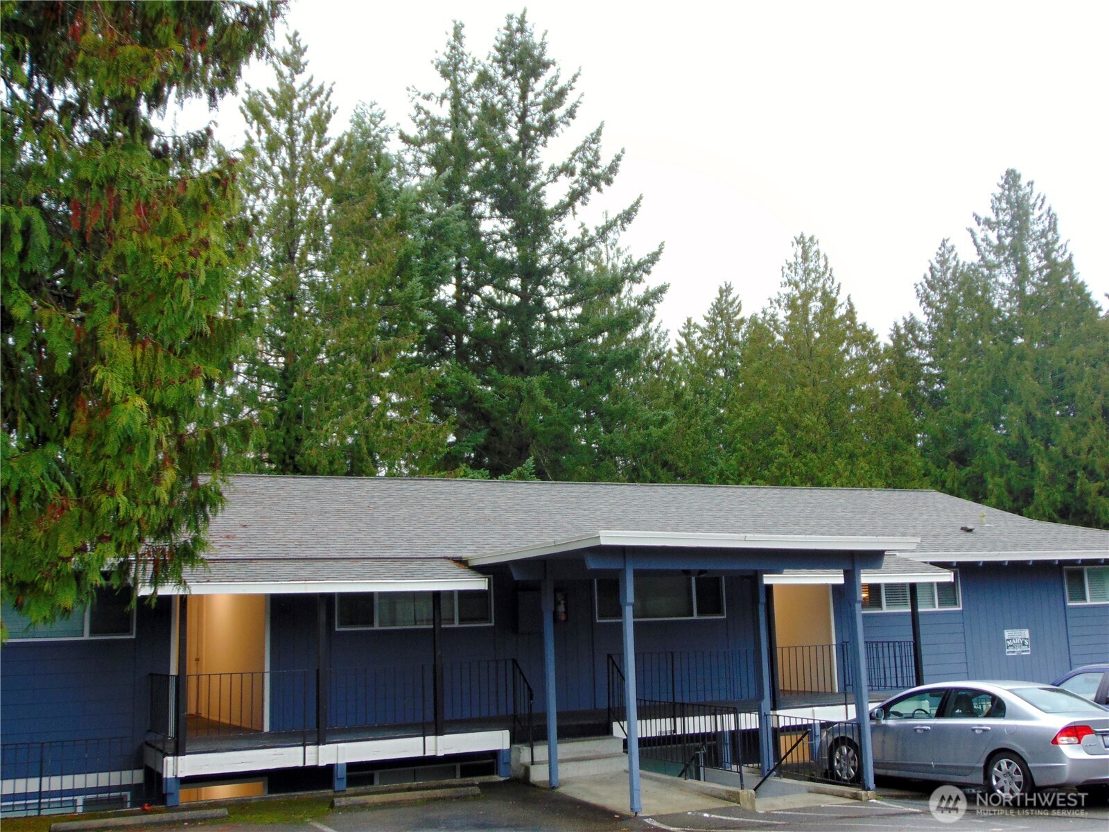 303 Poppy Road Bothell WA 98012