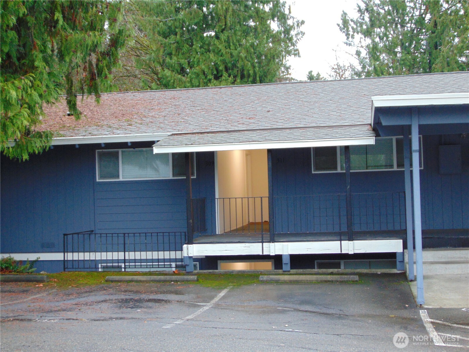 303 Poppy Road Bothell WA 98012