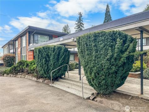 11521 26th Avenue NE Seattle WA 98125