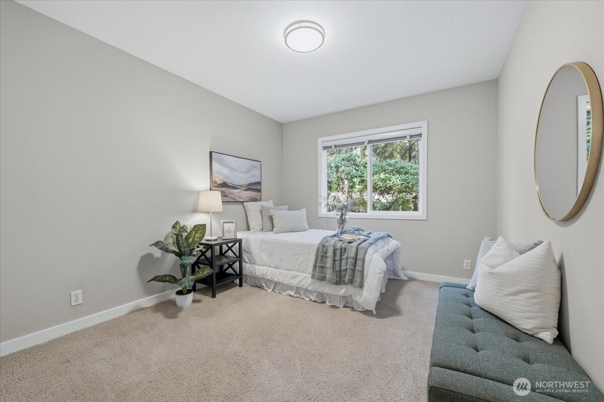 879 Kamus Way Fox Island WA 98333