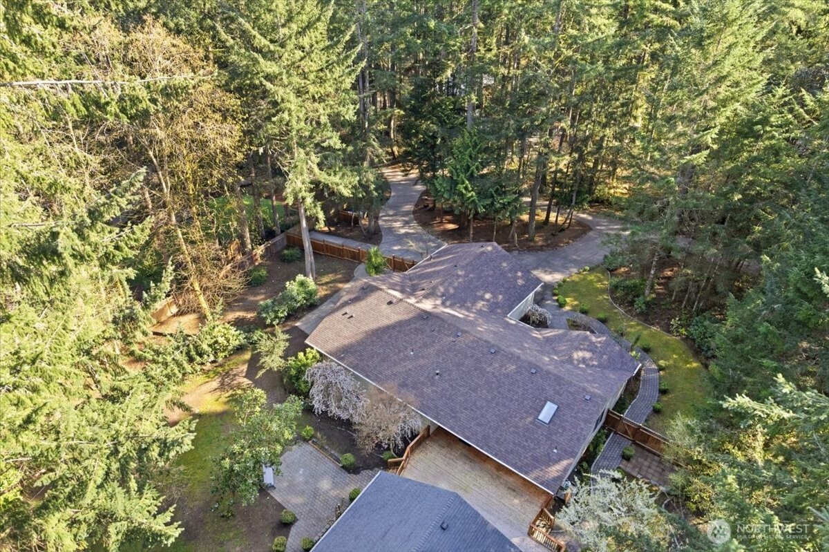 879 Kamus Way Fox Island WA 98333