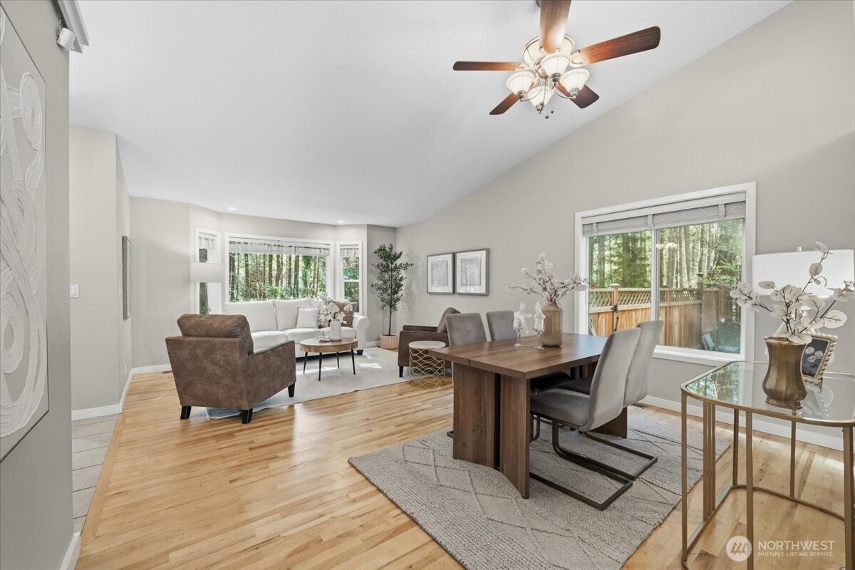 879 Kamus Way Fox Island WA 98333