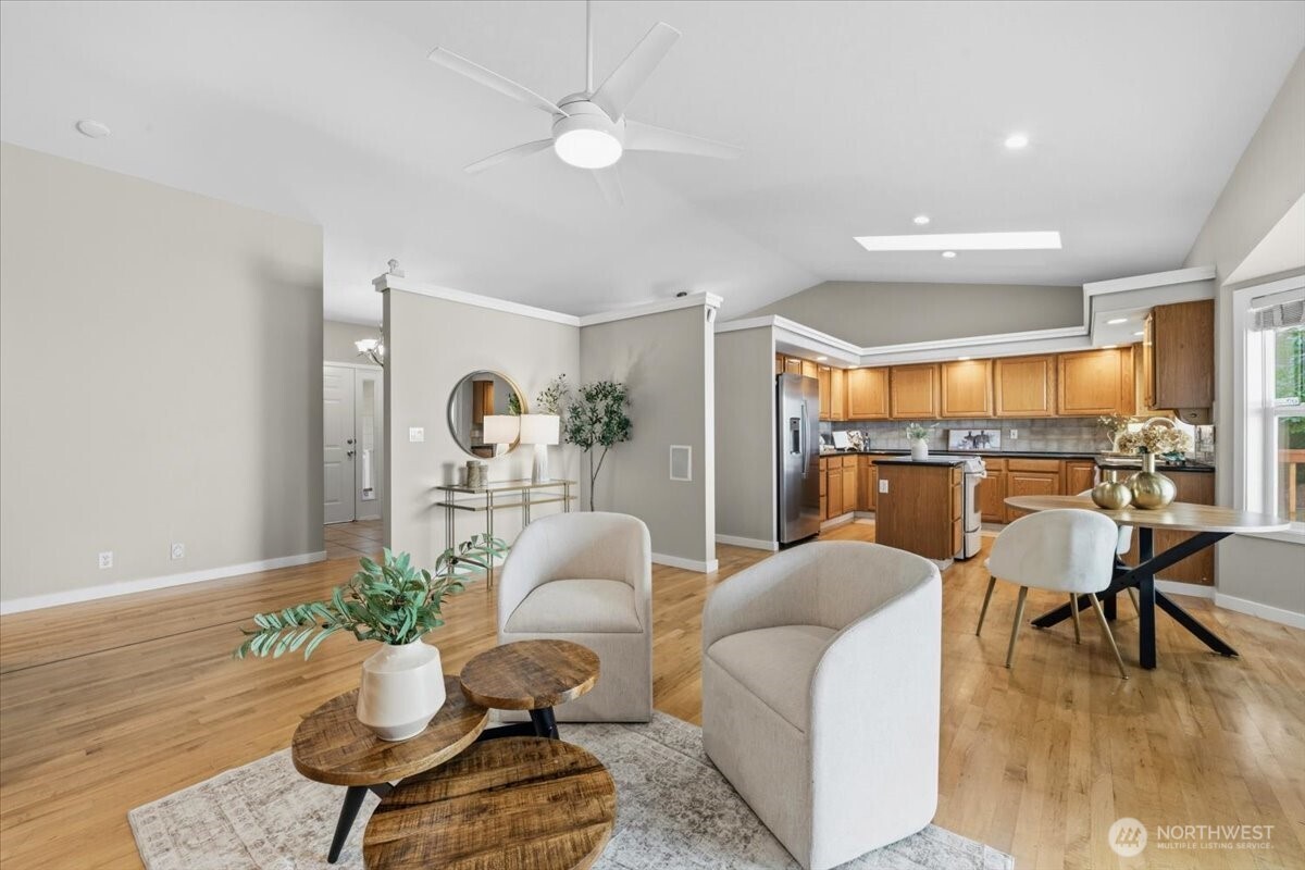 879 Kamus Way Fox Island WA 98333